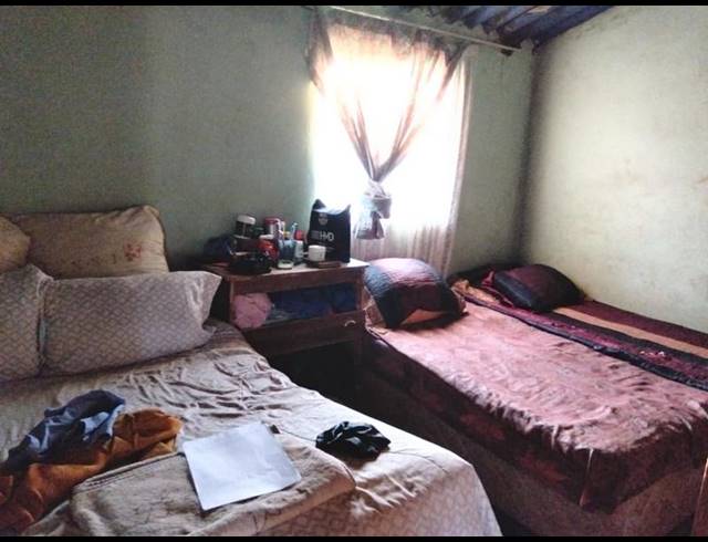 2 BEDROOM HOUSE FOR SALE IN SEBOKENG UNIT 7